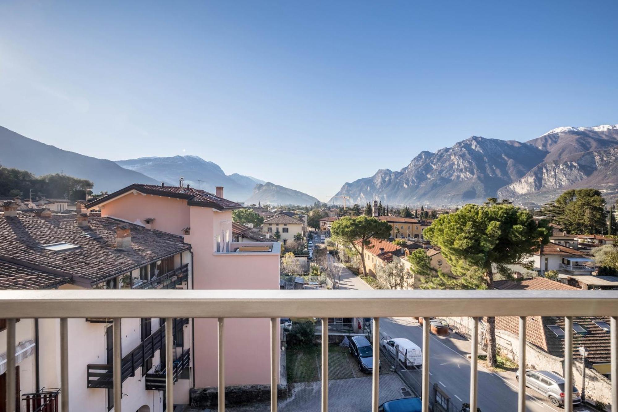 Appartamenti Villa Belvedere Arco Ruang foto